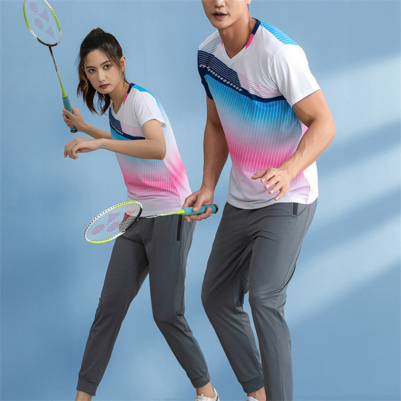 Camisetas y pantalones cortos  - Badminton Shuttlecock reseña y precio